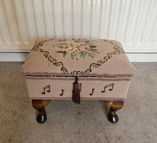 Vintage Mid Century bestickt